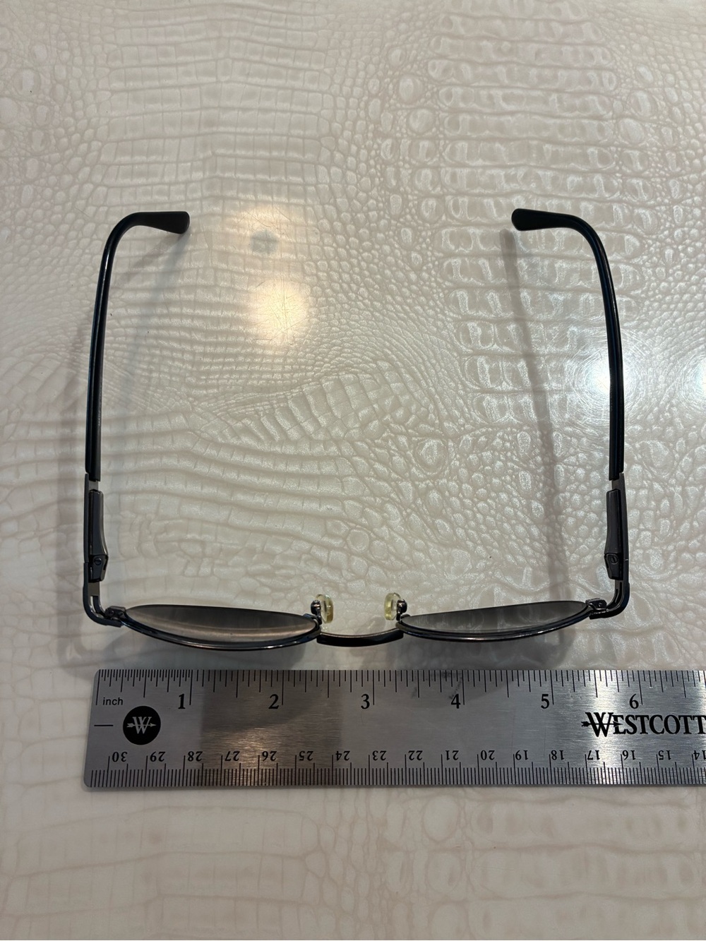 Gucci Black Metal Frame Sunglasses - Picture 13 of 13